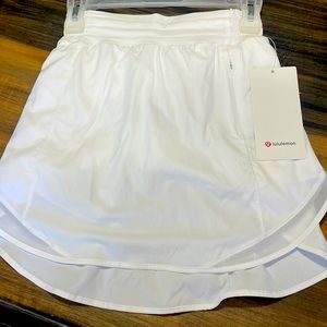 NWT Lululemon white hottie hot skirt !